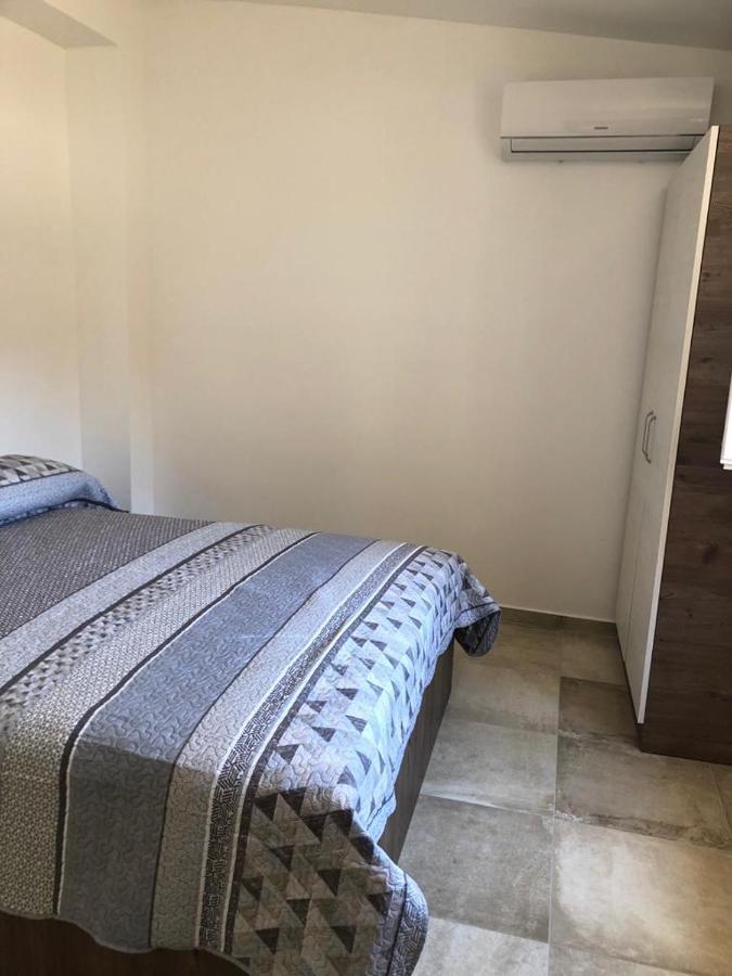 Apartments Tonka 扎达尔 外观 照片