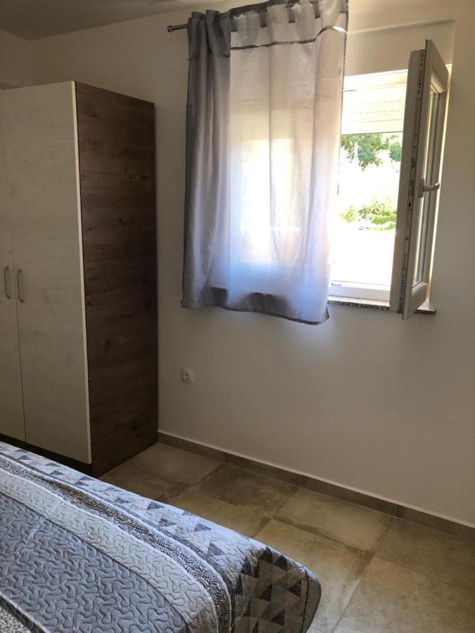 Apartments Tonka 扎达尔 外观 照片