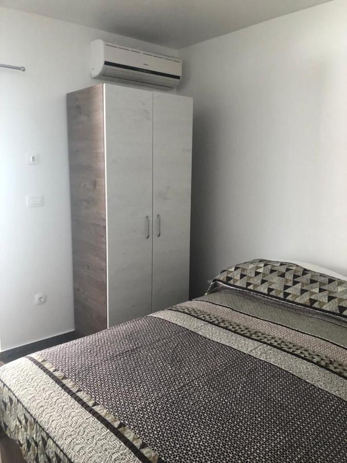 Apartments Tonka 扎达尔 外观 照片