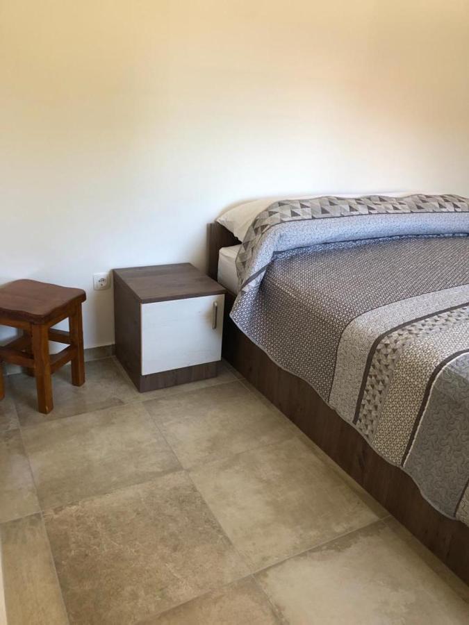 Apartments Tonka 扎达尔 外观 照片